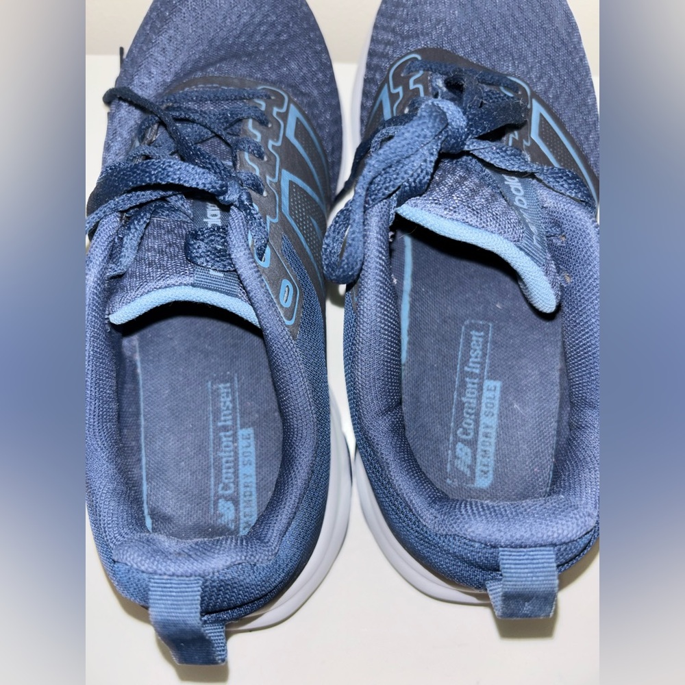 New Balance Dark Blue Athletic Shoes - Picture 6 of 8
